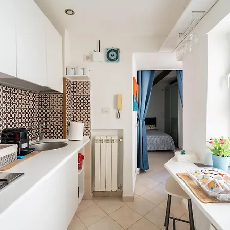 Maison Cassano Charme Apartment *